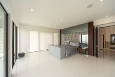 Enlarge photo 60