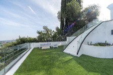 Enlarge photo 92