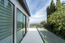 Enlarge photo 110
