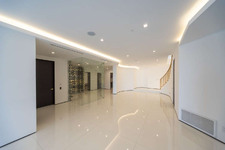Enlarge photo 137