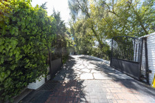 Enlarge photo 10