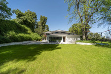 Enlarge photo 82