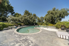 Enlarge photo 99