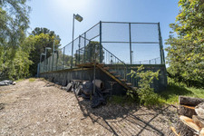 Enlarge photo 109