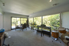 Enlarge photo 174