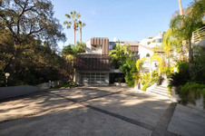 CAST 2309 Encino