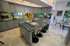 Enlarge photo 35