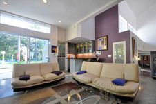 Enlarge photo 43