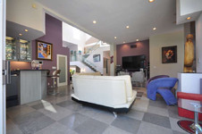 Enlarge photo 46