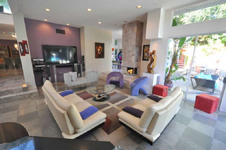 Enlarge photo 47