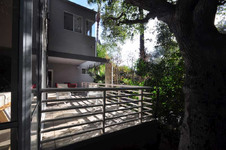 Enlarge photo 108