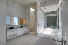 Enlarge photo 104