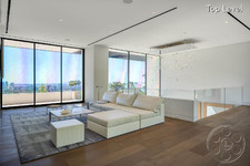 Enlarge photo 91