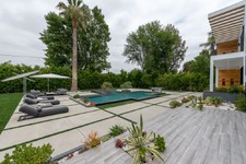 Enlarge photo 44