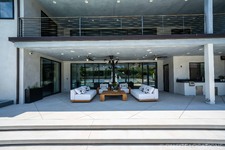 Enlarge photo 46