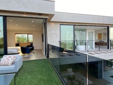 Enlarge photo 54