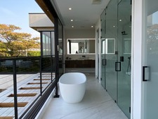 Enlarge photo 57