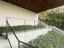 Enlarge photo 79