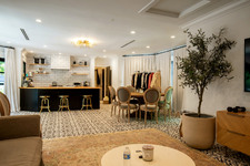 Enlarge photo 117