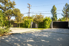 Enlarge photo 111