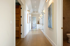Enlarge photo 33