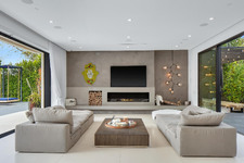 Enlarge photo 34