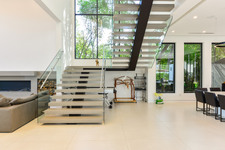 Enlarge photo 57