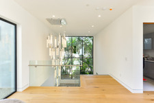 Enlarge photo 59