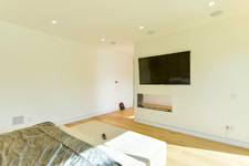 Enlarge photo 72