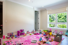 Enlarge photo 109
