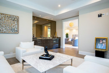 Enlarge photo 56