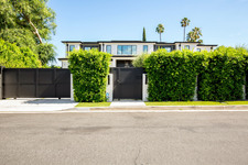 Universal D369-TZ Tarzana