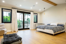 Enlarge photo 35
