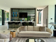 Enlarge photo 23