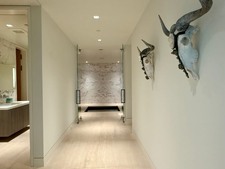 Enlarge photo 106