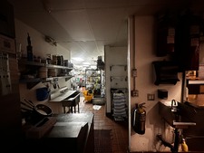 Enlarge photo 19