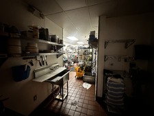 Enlarge photo 24