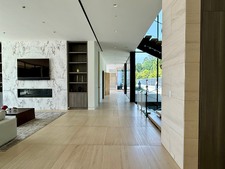 Enlarge photo 40