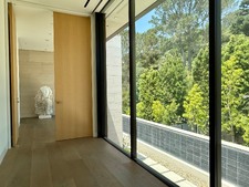 Enlarge photo 52