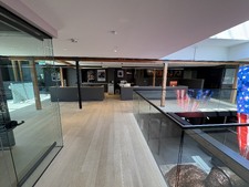 Enlarge photo 23
