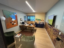 Enlarge photo 16