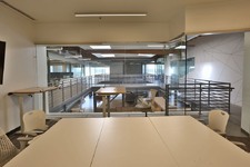 Enlarge photo 19