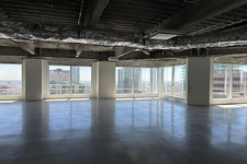 Enlarge photo 56