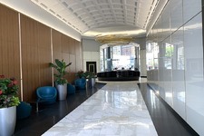 Enlarge photo 89
