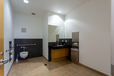 Enlarge photo 32