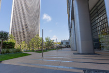 Enlarge photo 59