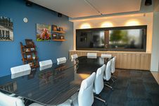 Enlarge photo 137