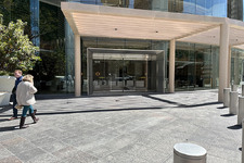 Enlarge photo 206