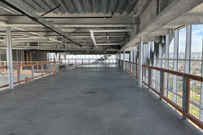 Enlarge photo 21