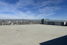 Enlarge photo 38